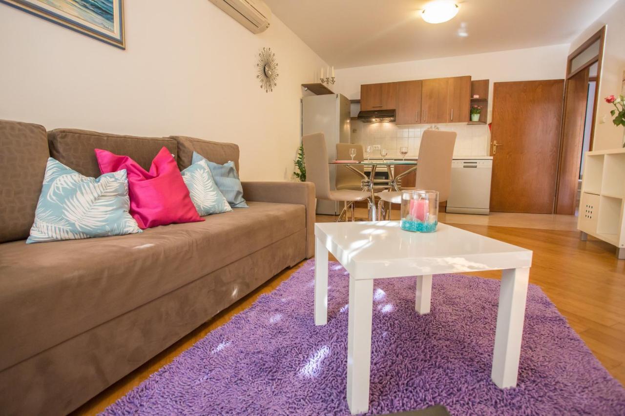 Apartment Bela Poreč Exteriör bild